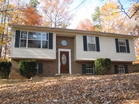 949 San Joaquin Ln, Lusby, MD 20657