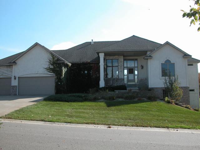 2915 Pine View Drive Nortwest, PRIOR LAKE, MN 55372 