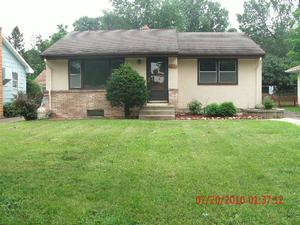 520 IVY AVE E, SAINT PAUL, MN 55130