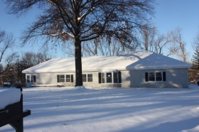 10148 KNOLLCREST DR, SAINT LOUIS, MO 63136 