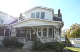 1016 BATES ST, SAINT LOUIS, MO 63111 