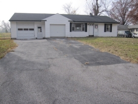 1032 FARMVIEW DR, SAINT LOUIS, MO 63138 