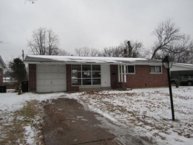 10347 EDGEFIELD DR, SAINT LOUIS, MO 63136 