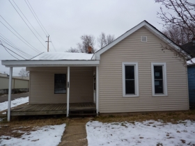 112 E PRATT ST, DE SOTO, MO 63020 