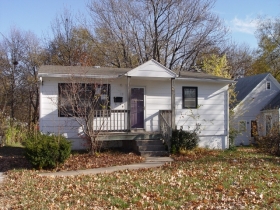 1121 S PEARL ST, INDEPENDENCE, MO 64050 