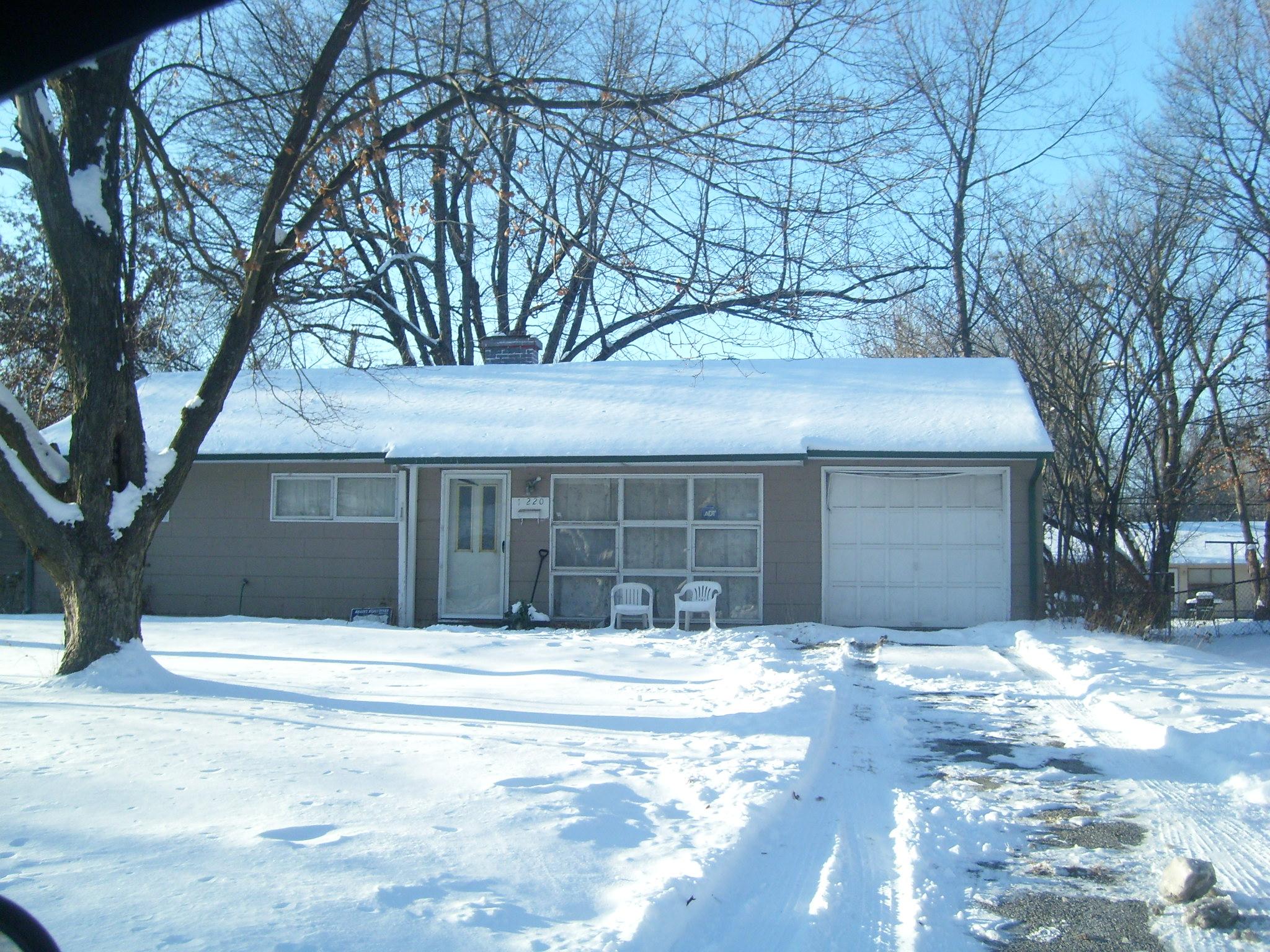 11220 Crystal Avenue, KANSAS CITY, MO 64134 