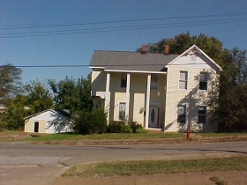 129 N MINE LA MOTTE ST, FREDERICKTOWN, MO 63645 