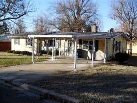 1308 8TH ST, MONETT, MO 65708 