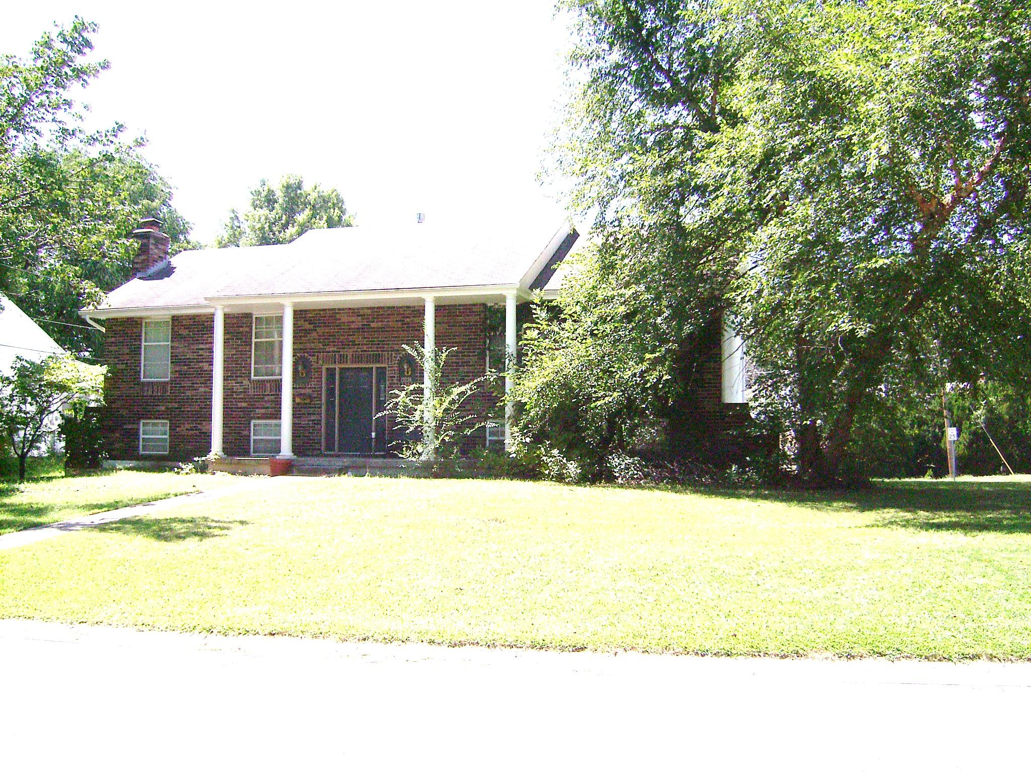 13236 Park Hills Drive, GRANDVIEW, MO 64030 