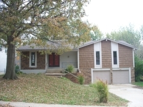 1612 SW 22ND ST, BLUE SPRINGS, MO 64015 