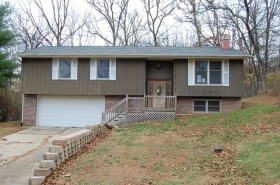 2208 BUCK CREEK, FESTUS, MO 63028 