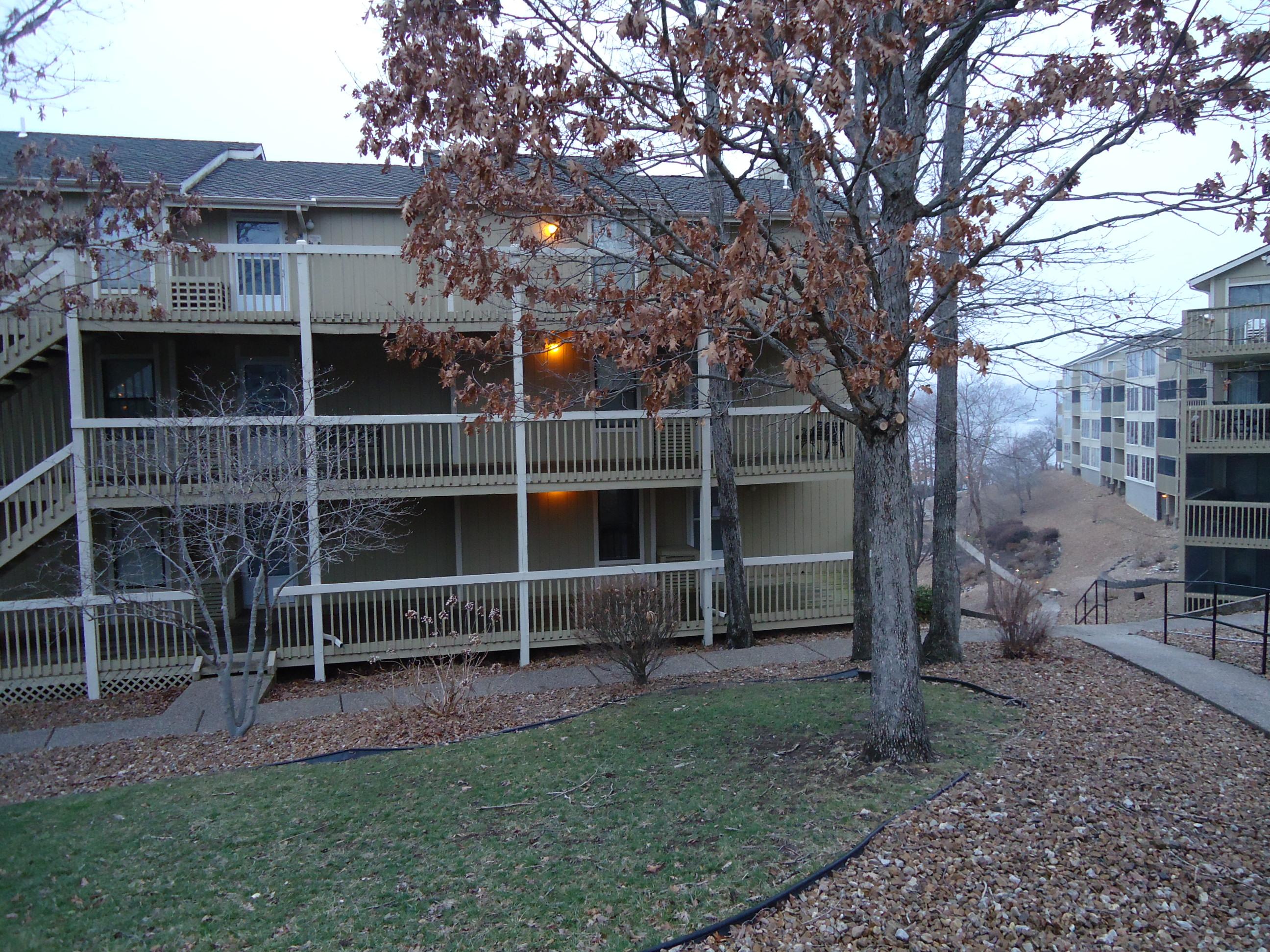 2500 Bay Point Drive #426, OSAGE BEACH, MO 65065 