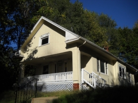 2509 BRIGHTON AVE, KANSAS CITY, MO 64127 