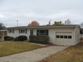 2710 MOCKINGBIRD LN, FLORISSANT, MO 63031 