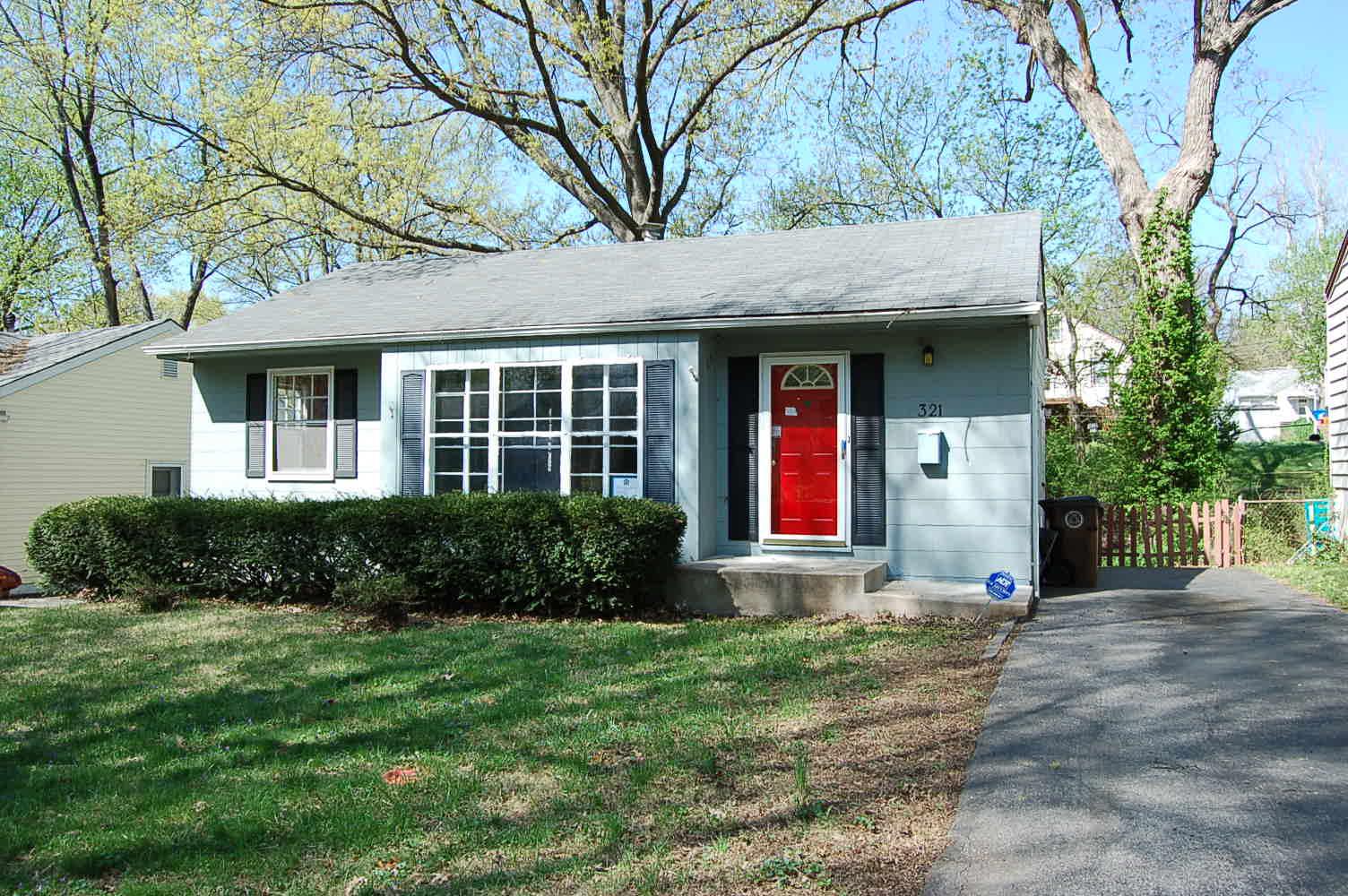 321 Ballman Avenue, SAINT LOUIS, MO 63135 