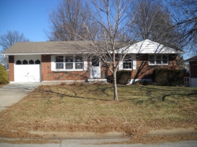 4225 SOUTH STAYTON AVE, INDEPENDENCE, MO 64055 