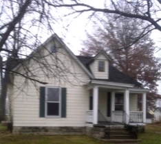 603 E HEAD ST, CENTRALIA, MO 65240 