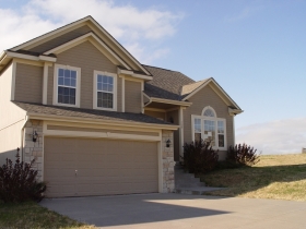 724 N CLOVERDALE AVE, INDEPENDENCE, MO 64056 