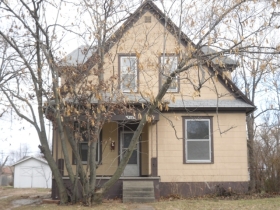 818 N GRANT AVE, SPRINGFIELD, MO 65802 