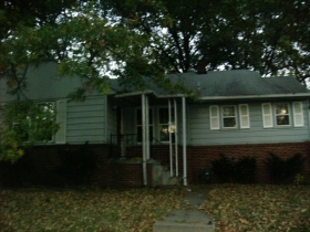 825 S PARK AVE, INDEPENDENCE, MO 64052 