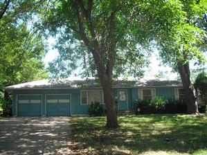 8605 KENTUCKY, RAYTOWN, MO 64138 