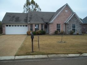 12666 FOX RUN DR, OLIVE BRANCH, MS 38654 