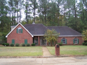 127 VINEE CT, JACKSON, MS 39212