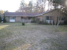 3003 LONGWOOD DR, JACKSON, MS 39212