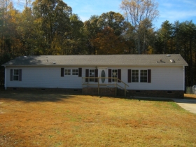 166 OVERCASH RD, TROUTMAN, NC 28166 