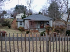 166 WELLINGTON ST, ASHEVILLE, NC 28806 