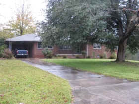 1703 STRATFORD DR, BURLINGTON, NC 27217 