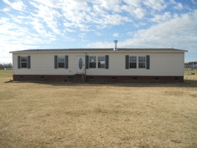 1881 HINNANT RD, PIKEVILLE, NC 27863 