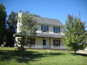 2616 SLOAN DRIVE, CHARLOTTE, NC 28208 