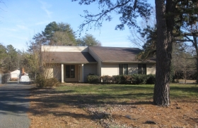 2931 WHEATON DR, PFAFFTOWN, NC 27040 