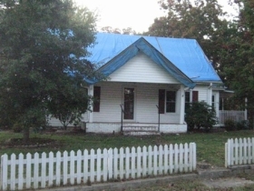 45 SKYLINE DR, CANTON, NC 28716 