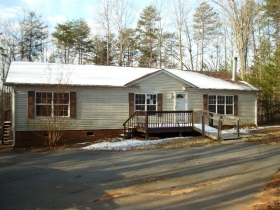 4801 STONEWALL ST, WINSTON SALEM, NC 27105 