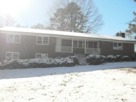 4921 NORTH US 421 H, CLINTON, NC 28328 