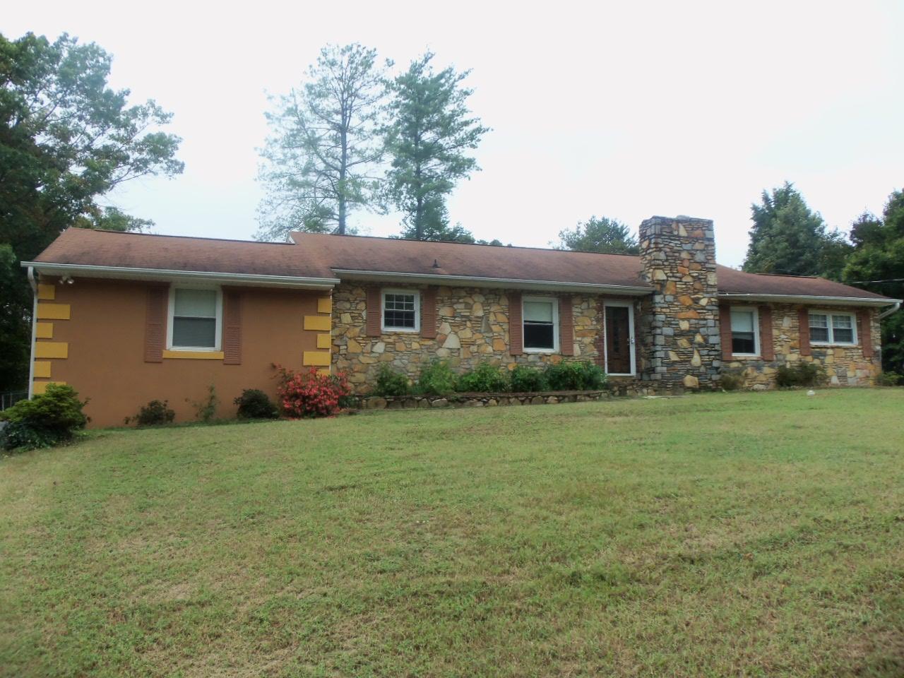 5026 Longbrook Circle, WINSTON SALEM, NC 27105 