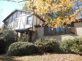 5705 OLD FORGE CIR, RALEIGH, NC 27609 