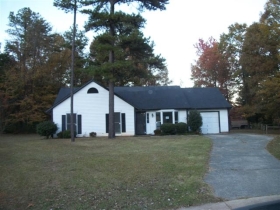 6661 PINTA COURT, CHARLOTTE, NC 28227 