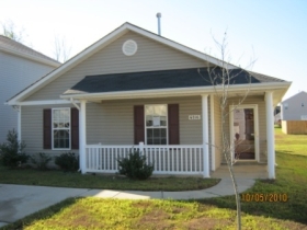 6816 JAMISON LANE, CHARLOTTE, NC 28269 