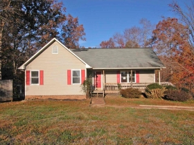 832 WHETSTONE CREEK RD, STONEVILLE, NC 27048 