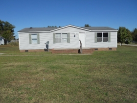 85 BERKSHIRE DR, HOPE MILLS, NC 28348 