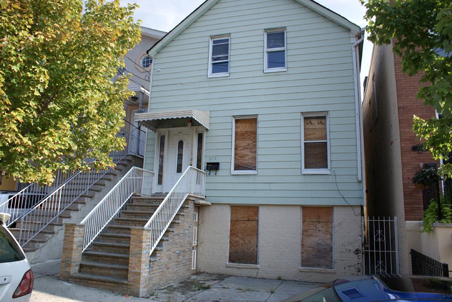 332 70th Street, GUTTENBERG, NJ 07093 