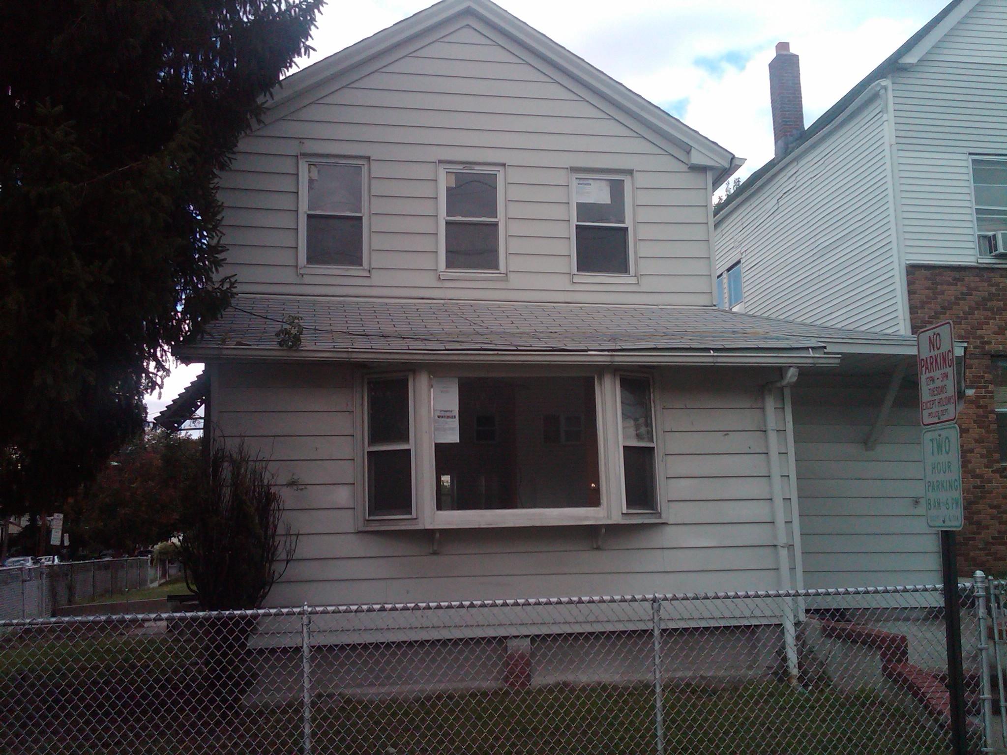 37 Linden Avenue, BLOOMFIELD, NJ 07003 