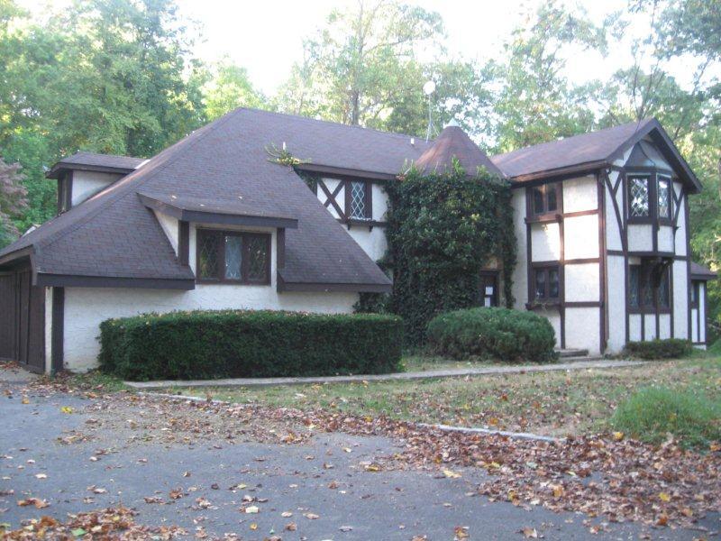 74 Mountain View Road East, ASBURY, NJ 08802 