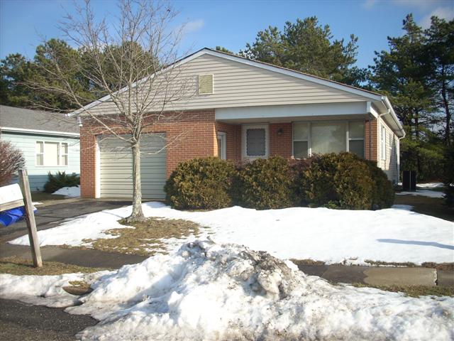93 Chesterfield Lane, Toms River, NJ 08757 