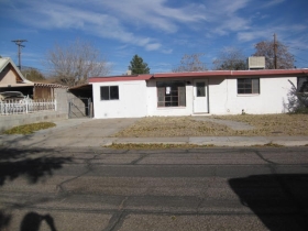 1425 THOMAS DR, LAS CRUCES, NM 88001 