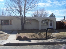 711 EL PASO DRIVE, FARMINGTON, NM 87401 