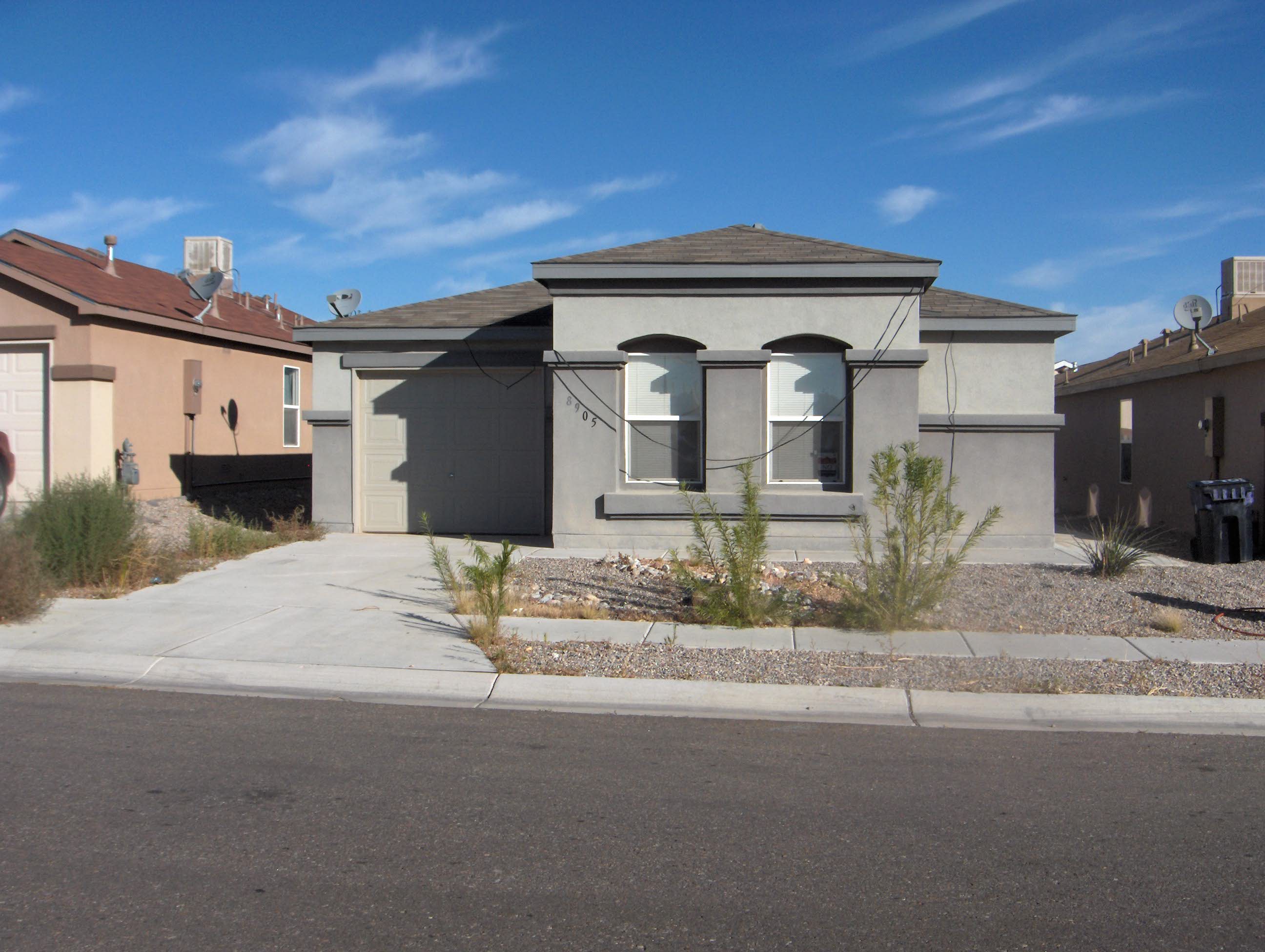 8905 Dakota Ridge Road SW, Albuquerque, NM 87121 